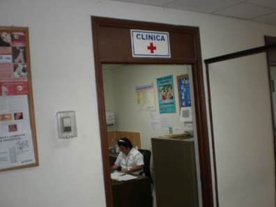 Clinica cropped.jpg