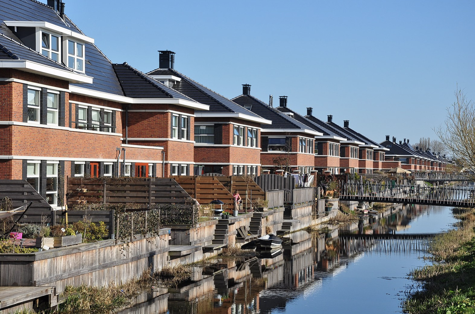 Dutch housing shortage (TLDR)